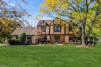 1053 Hillcrest Dr, Branchburg, NJ 08853