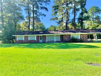 1620 Susek Dr, Pineville, LA 71360