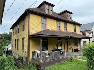1169-1169.5 Milford St, Johnstown, PA 15906