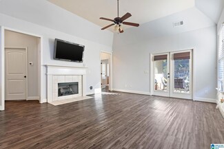 1088 Springfield Dr, Chelsea, AL 35043