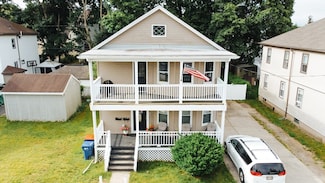 27 Morgan St, Fairhaven, MA 02719