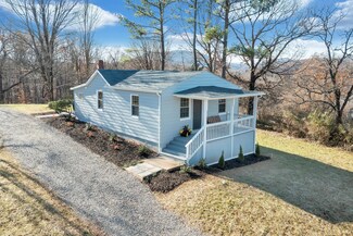 1915 Redwood Rd SE, Roanoke, VA 24014