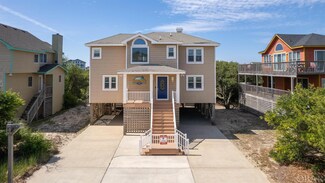 742 Crown Point Cir, Corolla, NC 27927