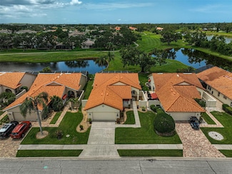 4020 Murfield Dr E, Bradenton, FL 34203