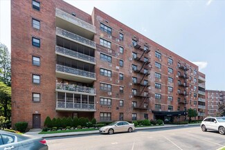 88-25 155th Ave Unit 3D, Howard Beach, NY 11414