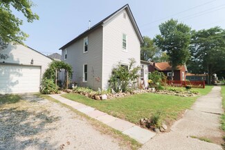 212 W 2nd St, Auburn, IN 46706