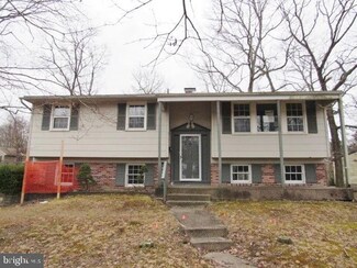 8 Briarcliff Rd, Atco, NJ 08004