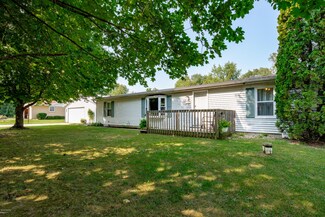 25848 Jill St, Edwardsburg, MI 49112