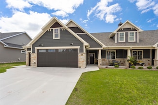 W4949 Cottage Ln, Sherwood, WI 54169