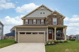 403 Sydney Dr, Tipp City, OH 45371