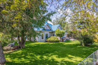 202 2nd St N, Wilson Creek, WA 98860