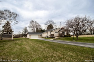 13312 Marshall Rd, Montrose, MI 48457