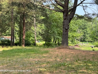 26 Lake St, Tunkhannock, PA 18657