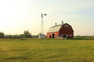 20003 Antwerp Rd, Harlan, IN 46743