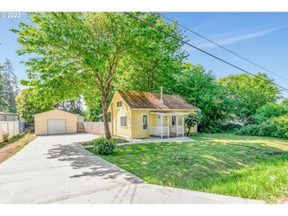 88064 6th St, Veneta, OR 97487