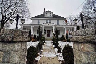 84 Central St, Millville, MA 01529
