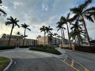 1350 SE 3rd Ave Unit 108, Dania Beach, FL 33004
