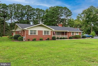 26443 Asbury Ave, Crisfield, MD 21817