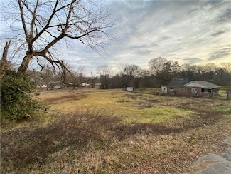 720 722 Gary St, Anderson, SC 29624