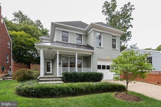 4864 33rd Rd N, Arlington, VA 22207