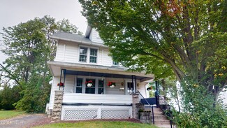 335 Mulberry St, Montoursville, PA 17754