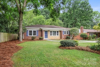4132 Greenhaven Ln, Charlotte, NC 28205