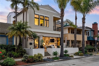 115 E Bay Ave, Newport Beach, CA 92661