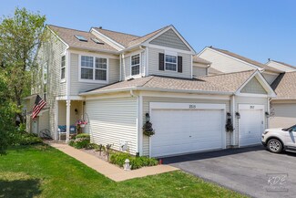 2315 Sheehan Dr, Naperville, IL 60564