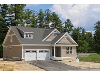 7 Sierra Hill Dr, Dover, NH 03820
