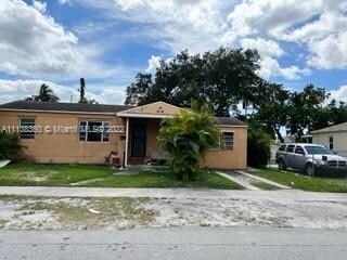 820 NW 76th St, Miami, FL 33150