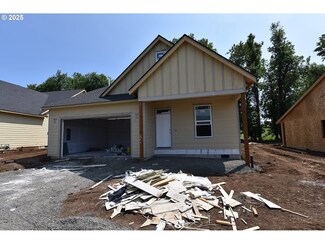 855 Oakleaf Way, Silverton, OR 97381