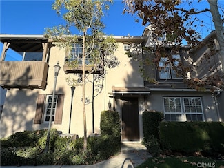 14 Idyllwild Unit 16, Irvine, CA 92602