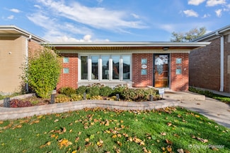 5737 N Oketo Ave, Chicago, IL 60631