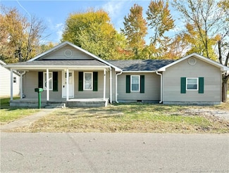 849 N 1st St, Austin, IN 47102