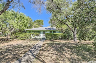 201 E Cheryl Dr, San Antonio, TX 78228