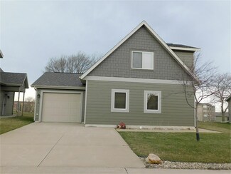 290 240th Ave, Arnolds Park, IA 51331