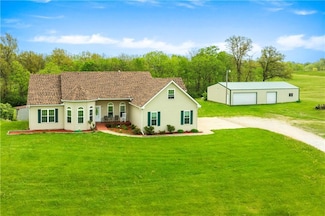 7191 SE Downing Rd, Holt, MO 64048