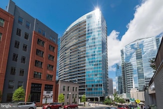 1881 N Nash St Unit 1010, Arlington, VA 22209