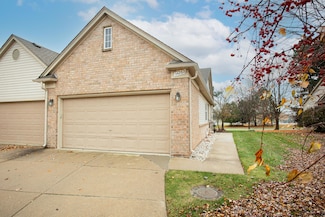 34262 Birchway Cir Unit 56, Sterling Heights, MI 48312