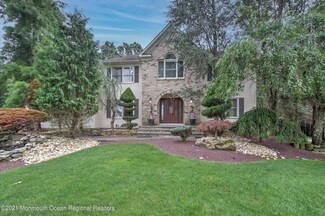59 Templar Rd, Manalapan, NJ 07726