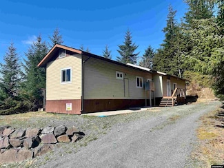 109 Bahovec Ct, Sitka, AK 99835