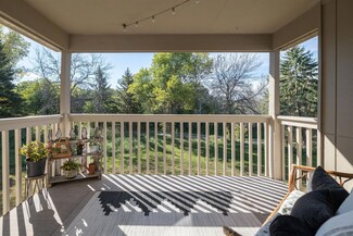 3275 80th St E Unit 306, Inver Grove Heights, MN 55076