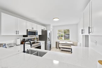 3705 Amberly Cir Unit 103, Naples, FL 34112
