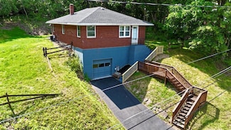 27 Cornell Ave, Endicott, NY 13760