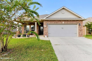 127 Clear Springs Cir, Ocean Springs, MS 39564