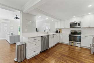 130 Elm St, East Longmeadow, MA 01028