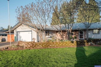 1141 NE Springwood Dr, Albany, OR 97321