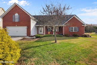 5012 Magic Lantern Dr, Knoxville, TN 37918