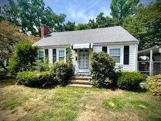 34 Pratt Ave, North Weymouth, MA 02191