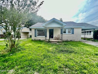122 Woodrow St, Lafayette, LA 70506